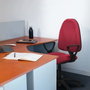 PIQUERAS Y CRESPO Chaise de bureau Algarra, tissu vert, mécanisme de contact permanent