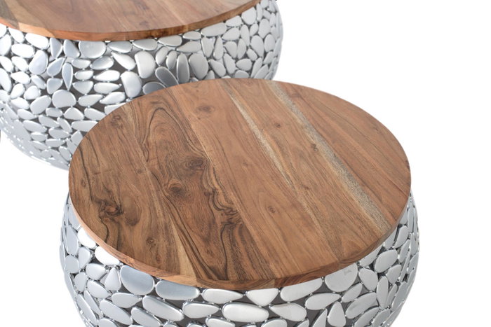 GINER Y COLOMER Lot de 2 Tables Basses en Bois de Manguier Naturel et Aluminium Argenté, Modèles Contemporains (Ø 55 cm / Ø 70 cm) GINER Y COLOMER Lot de 2 Tables Basses en Bois de Manguier Naturel et Aluminium Argenté, Modèles Contemporains (Ø 55 cm / Ø 70 cm)