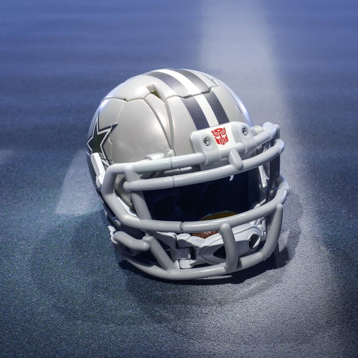 Transformers x NFL figurine Dallas Cowboys: Starblitz 14 cm