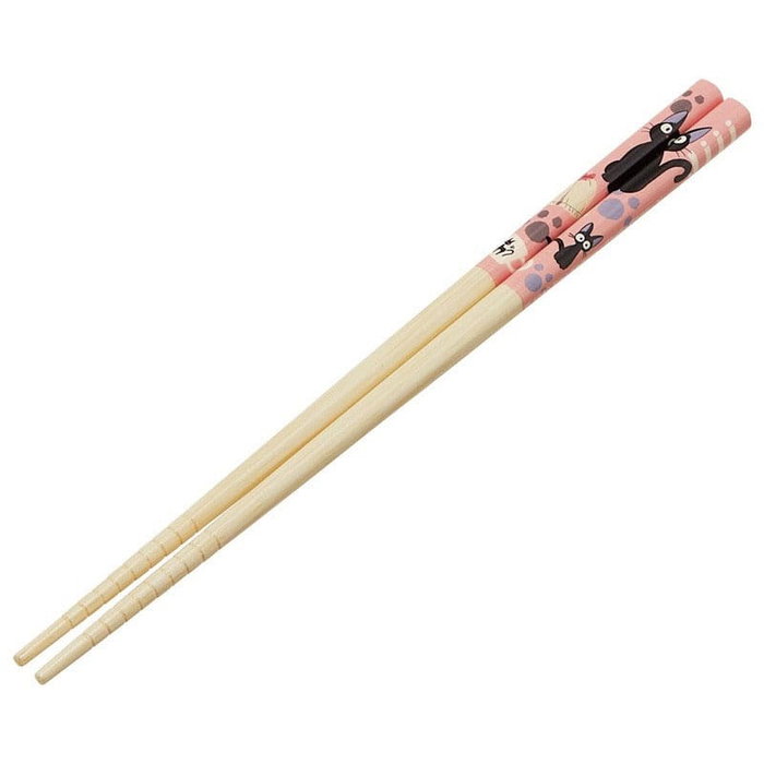 Skater Kiki la petite sorcière baguettes Jiji Footprints, lot de 2 Skater Kiki la petite sorcière baguettes Jiji Footprints, lot de 2