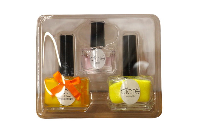 Ciate - Set Maquillage Vernis à Ongles : Top Coat Black Light 5 ml, Neon Glitter 10 g, Neon Orange 13.5 ml - Coffret 3 Paint Pots Ciate - Set Maquillage Vernis à Ongles : Top Coat Black Light 5 ml, Neon Glitter 10 g, Neon Orange 13.5 ml - Coffret 3 Paint Pots