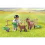 Playmobil 71442 - Figurine de Fermier avec Tracteur et Citerne à Eau, Thème La Vie à la Ferme Country, 117 Pièces, Jouet de Construction dès 4 Ans