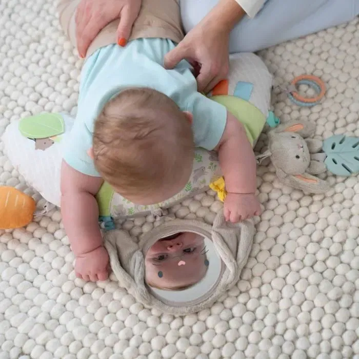 Ingenuity Tapis d'éveil Sylvi pour le temps sur le ventre du bébé avec jouets sensoriels amovibles