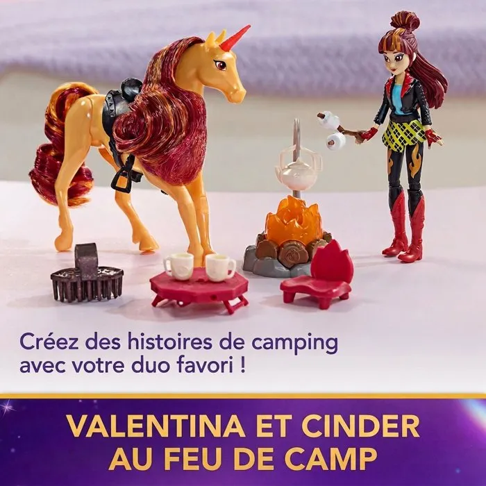 Spin Master Coffret Feu de Camp de Cinder L'Ecole des Licornes - Poupée Valentina + Licorne
