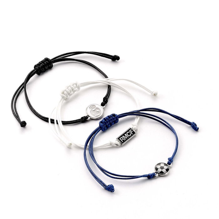 THE CARAT SHOP Set de 3 Bracelets de l'Amitié Real Madrid avec Logo Officiel - Accroches 15mm en Zinc - Cordon Ajustable Noir Bleu Blanc