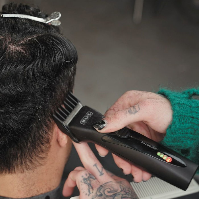WAHL CHROMSTYLE CORDLESS CLIPPER WAHL CHROMSTYLE CORDLESS CLIPPER