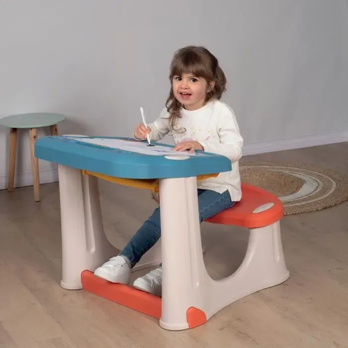 Smoby Pupitre Magique pour Dessin et Jeu avec 12 Accessoires - Plateau Écrivable et Rangement - À partir de 2 Ans