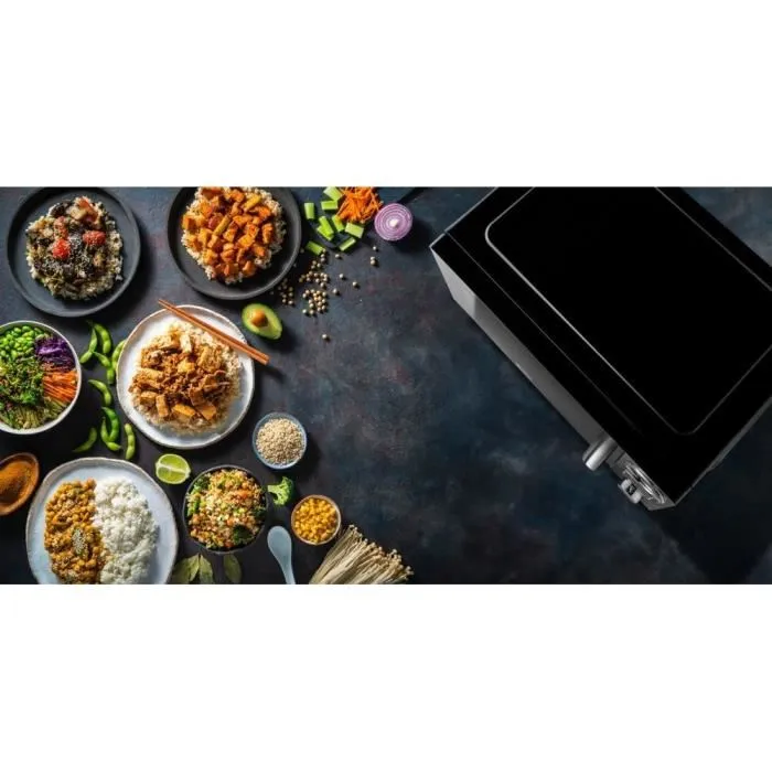 Medion MD 11493 Four à micro-ondes combiné avec air chaud 900 W, réchauffage et cuisson rapide