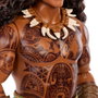 Mattel Disney Princess Poupée Maui Vaiana Film Action Réelle, avec Anzol Magique et Accessoires, Cheveux Longs, Jouet pour Enfants de 3 Ans et Plus
