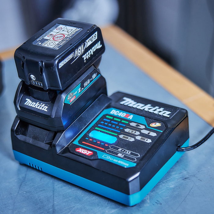 Makita 191C10-7 Adaptateur de charge ADP10 14,4V 18V Makita 191C10-7 Adaptateur de charge ADP10 14,4V 18V