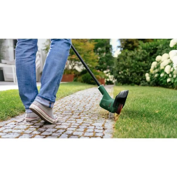 Bosch EasyGrassCut 18-230 - Coupe-bordures sans fil 18 V avec batterie et chargeur, diamètre de coupe 23 cm pour grands jardins
