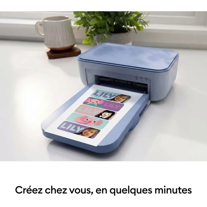 Cricut StickerPix Print Pack Essentiels avec 54 feuilles et cartouche d'encre Cricut StickerPix Print Pack Essentiels avec 54 feuilles et cartouche d'encre