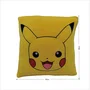 Pokémon - Coussin décoratif carré en microfibre Pikachu 40 cm - Coussin d'assise et de décoration inspiré de l'univers Pokémon pour salon ou chambre