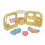 Sylvanian Families Le bus et sa cour de récréation 5744