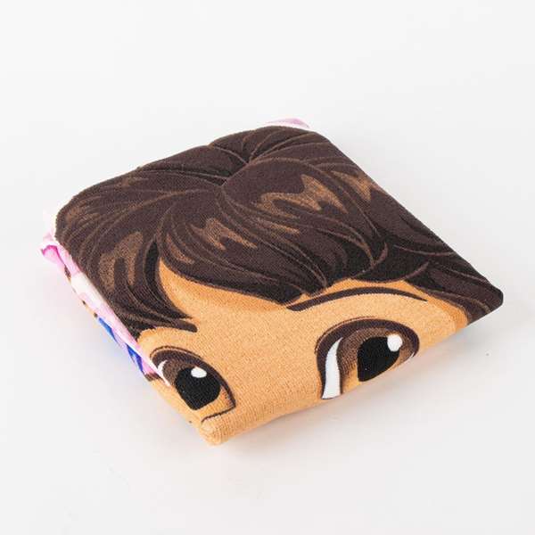 Cerdá Poncho microfibre Dora l'exploratrice pour enfant 55 x 77 cm (1 cm d'épaisseur) - Rose clair - À partir de 3 ans