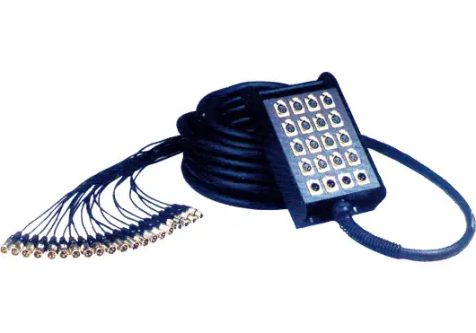 YELLOWCAB Câble XLR 16 vers 4 XLR 30 mètres YELLOWCAB Câble XLR 16 vers 4 XLR 30 mètres