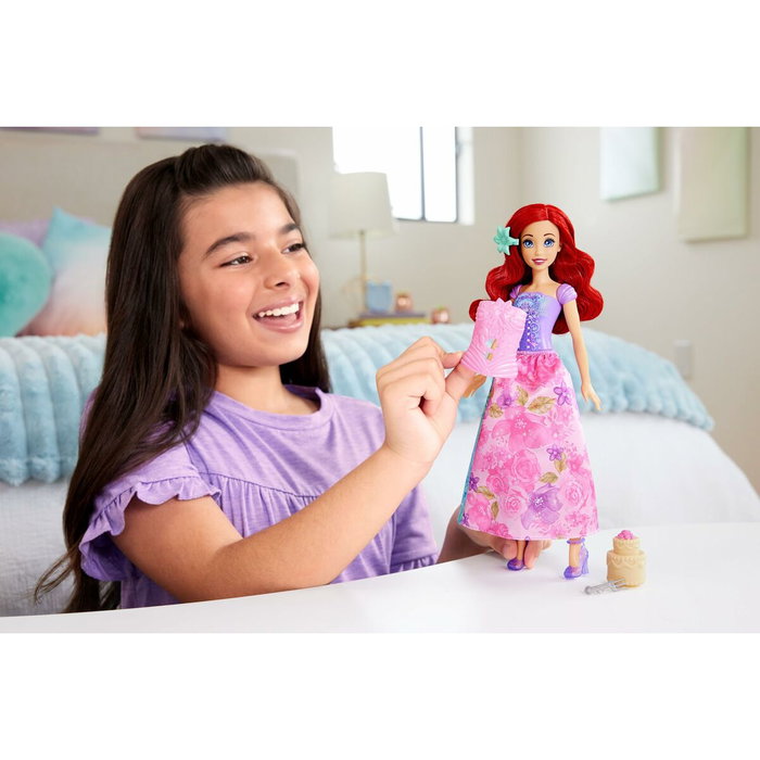 Mattel Disney Princess Poupée Ariel Spin & Reveal Mattel Disney Princess Poupée Ariel Spin & Reveal