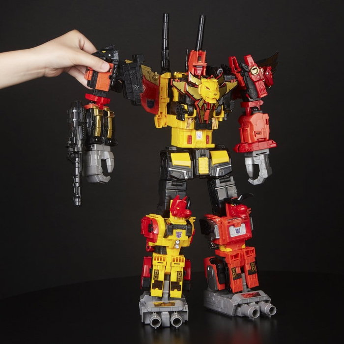 Hasbro Transformers Power of the Primes Combiner Predaking 45 cm