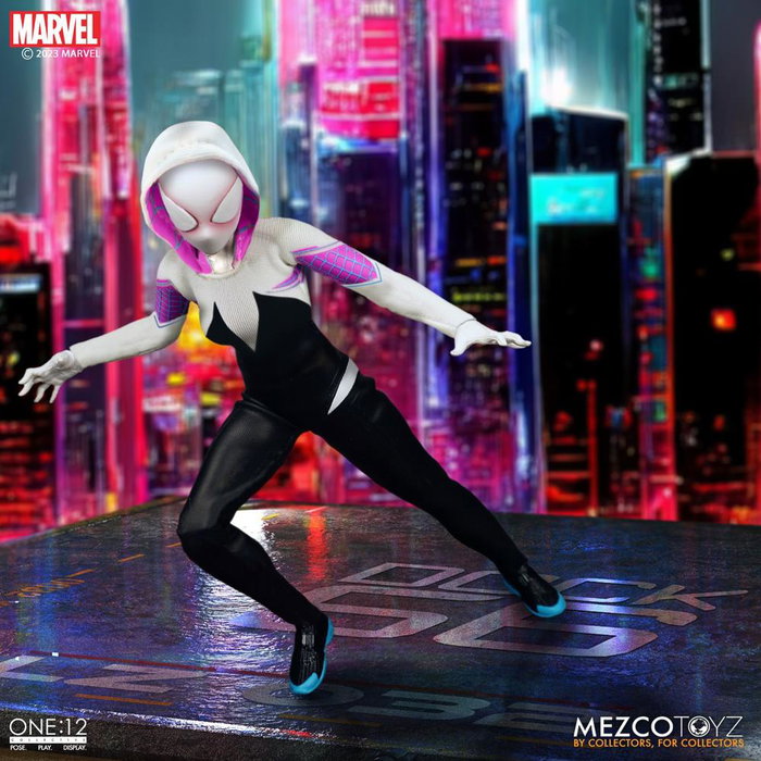 Mezco Toyz Ghost-Spider Figurine 16 cm Marvel One:12 Collective - 30 points d'articulation, 4 têtes et 12 mains interchangeables Mezco Toyz Ghost-Spider Figurine 16 cm Marvel One:12 Collective - 30 points d'articulation, 4 têtes et 12 mains interchangeables
