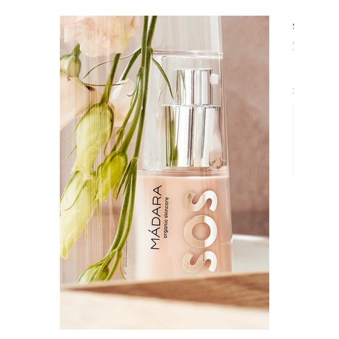 Mádara Organic Skincare SOS Hydra Repair Intensive Serum 30 ml Mádara Organic Skincare SOS Hydra Repair Intensive Serum 30 ml