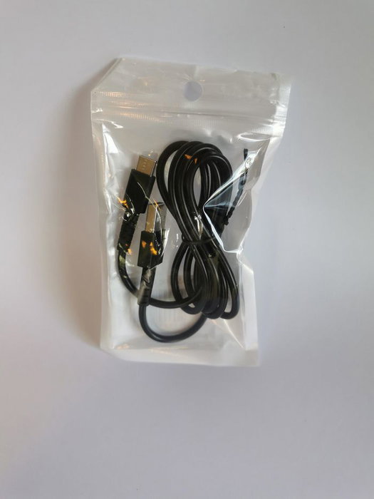 CMATE Câble USB-C vers USB-A de charge et synchronisation - 1 mètre CMATE Câble USB-C vers USB-A de charge et synchronisation - 1 mètre