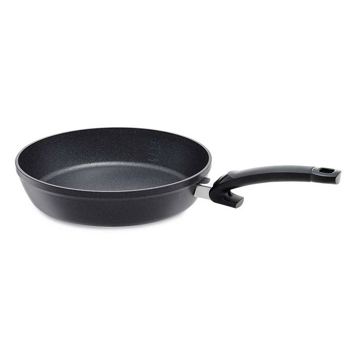 Fissler 159-105-24-100/0 - Poêle à frire Adamant® Comfort 24 cm avec revêtement antiadhésif durci sans PFOA et fond apte pour induction