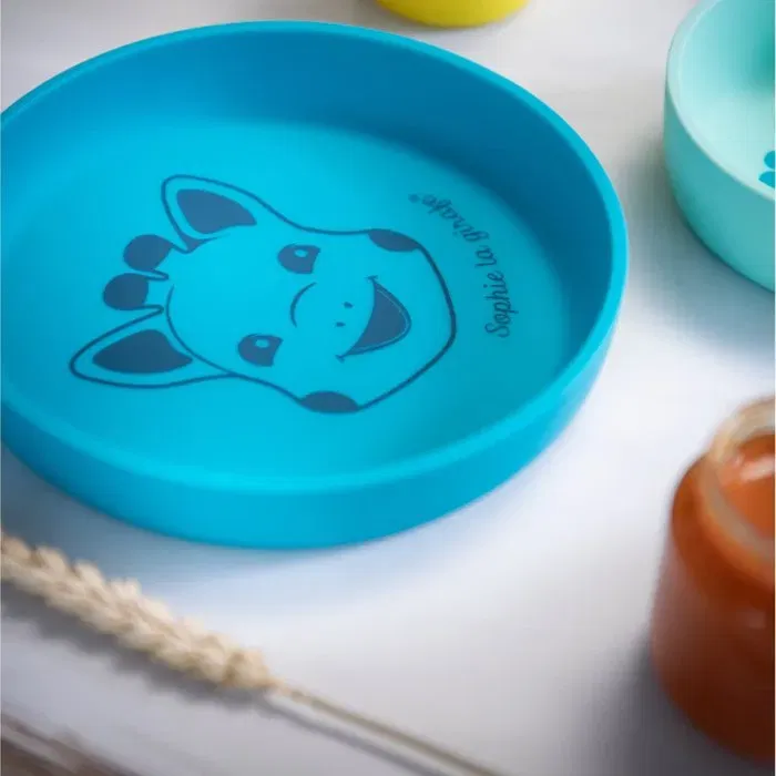 Sophie La Girafe Assiette en Silicone pour Bébé, Antidérapante, Sans BPA, Compatible Lave-vaisselle et Micro-ondes