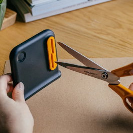 FISKARS Aiguiseur 9600 pour ciseaux 673.2, 673.11 et 673.16