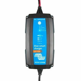 Victron Energy Blue Smart IP65 - 12V - 10A avec connecteur DC
