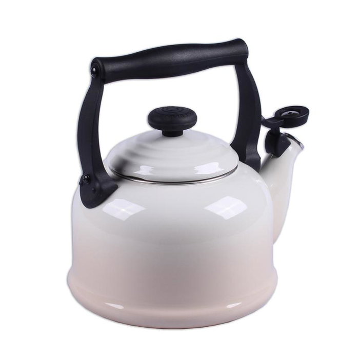 Le Creuset Bouilloire Traditionnelle 2.1L Meringue - Réf. 40102027160000 Le Creuset Bouilloire Traditionnelle 2.1L Meringue - Réf. 40102027160000