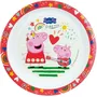 Fun House Lot de Vaisselle Peppa Pig - 2 Assiettes Creuses 22 cm, 2 Verres 220 ml, Gourde 350 ml, Boîte à Goûter et Peluche Hochet 17 cm - Set Enfant Lavable au Lave-vaisselle