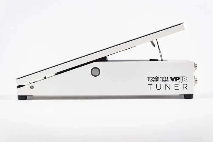 Ernieball Pédale Volume Junior avec Accordeur (Écran Tactile) - Blanc