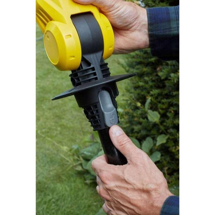 Stanley Fatmax Taille-haie sur perche 18V avec batterie 4Ah et chargeur