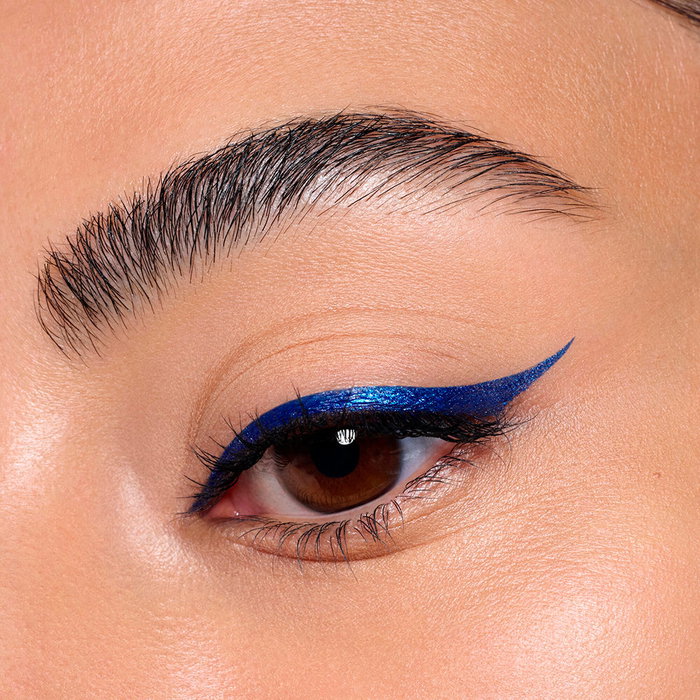 Catrice HYPER LINER Eyeliner pinceau n° 030 Bleu Catrice HYPER LINER Eyeliner pinceau n° 030 Bleu