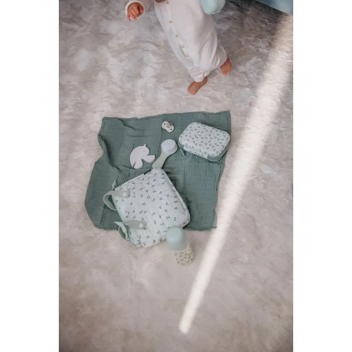 Suavinex Trousse de toilette BIRDIES Hygge - Brosse, peigne, brosse à dents silicone, coupe-ongles, ciseaux - Dès la naissance - Beige