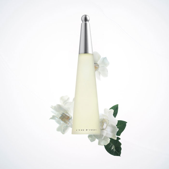 Issey Miyake L'Eau d'Issey - Coffret 3 pièces : Eau de Toilette 100 ml + Lait pour le corps 50 ml + Eau de Toilette 10 ml Issey Miyake L'Eau d'Issey - Coffret 3 pièces : Eau de Toilette 100 ml + Lait pour le corps 50 ml + Eau de Toilette 10 ml