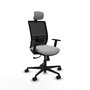 Chaise Yunquera Synchro 4 positions tissu Gris clair Maille Noir Base en nylon noir Accoudoir 1D Appui-tête 1D Roulettes 65mm nylon