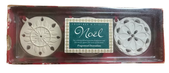 Crabtree & Evelyn - Désodorisant d'ambiance parfumé Set Trio Noël - Décorations - 3 pièces Crabtree & Evelyn - Désodorisant d'ambiance parfumé Set Trio Noël - Décorations - 3 pièces