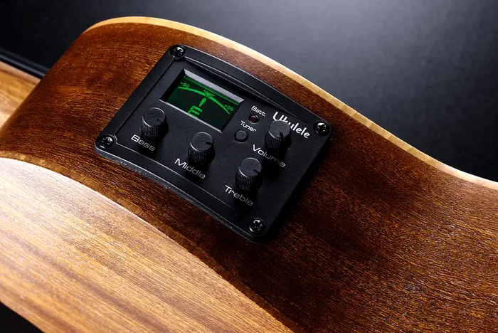 LAG Ukelele Tiki Uku Mini Bass Cutaway Électroacoustique