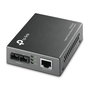 Omada MC200CM Convertisseur média Gigabit fibre vers cuivre, multimode 850nm, 550m, normes IEEE 802.3ab et 802.3z, 1 port RJ45 auto-MDI/MDIX