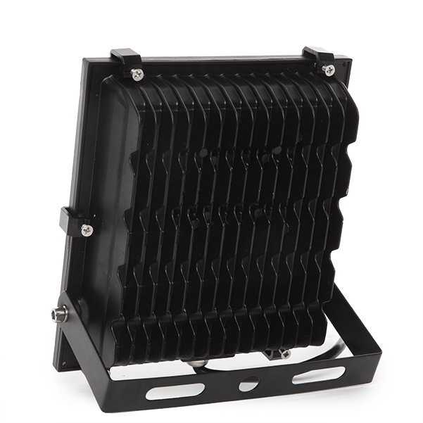 Projecteur LED 30W 3 600Lm 6000K IP65 Noir Projecteur LED 30W 3 600Lm 6000K IP65 Noir
