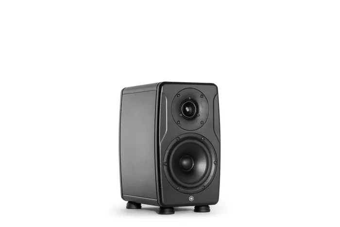 IK Multimedia iLoud Precision 5 MKII - Noir (Unité) Moniteur de Studio 135W, ARC IK Multimedia iLoud Precision 5 MKII - Noir (Unité) Moniteur de Studio 135W, ARC