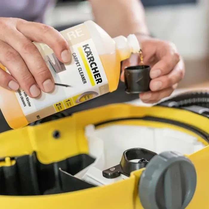 Kärcher RM 519 Solution de nettoyage pour moquettes et tapis 1L - Compatible avec les aspirateurs professionnels SE