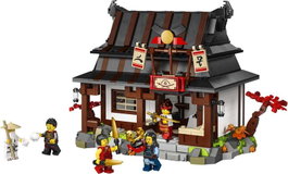 LEGO NINJAGO 71858 La Forge des Quatre Armes 15e Anniversaire
