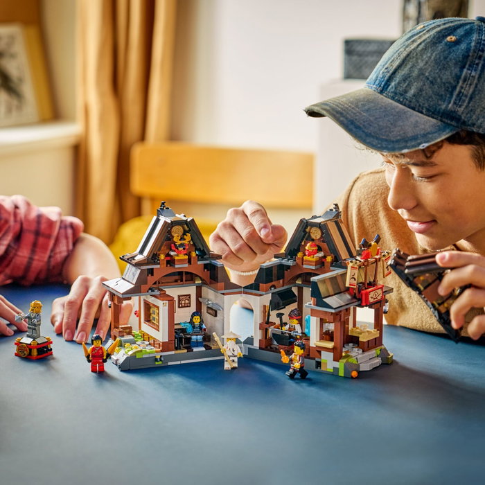 LEGO NINJAGO 71858 La Forge des Quatre Armes 15e Anniversaire LEGO NINJAGO 71858 La Forge des Quatre Armes 15e Anniversaire
