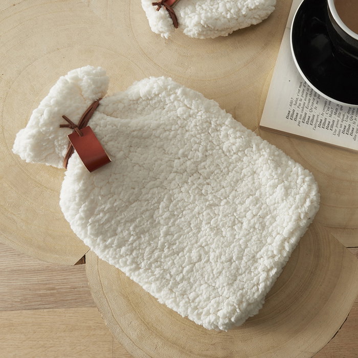 Sensly Bouillotte 1 L avec housse en matière mouton Sensly Bouillotte 1 L avec housse en matière mouton