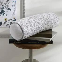 Today Coussin Polochon - Gamme Charme - Imprimé Craie Capucine avec Piping Rond et Pompons - Housse en Coton Déhoussable - 45 x 15 cm