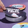 Hasbro Gaming Griffe-Matou - Jeu de cartes familial à partir de 8 ans pour 3 à 6 joueurs - Durée de partie 15 minutes
