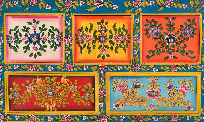 Giner y Colomer Commode 7 tiroirs et 2 portes en MDF et bois de mango peint à la main multicolore - 122 x 80 x 40 cm