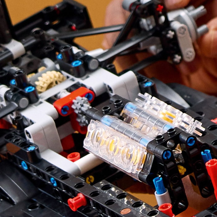 LEGO Technic Mercedes-AMG F1 W14 E Performance, Réplique de course LEGO Technic Mercedes-AMG F1 W14 E Performance, Réplique de course